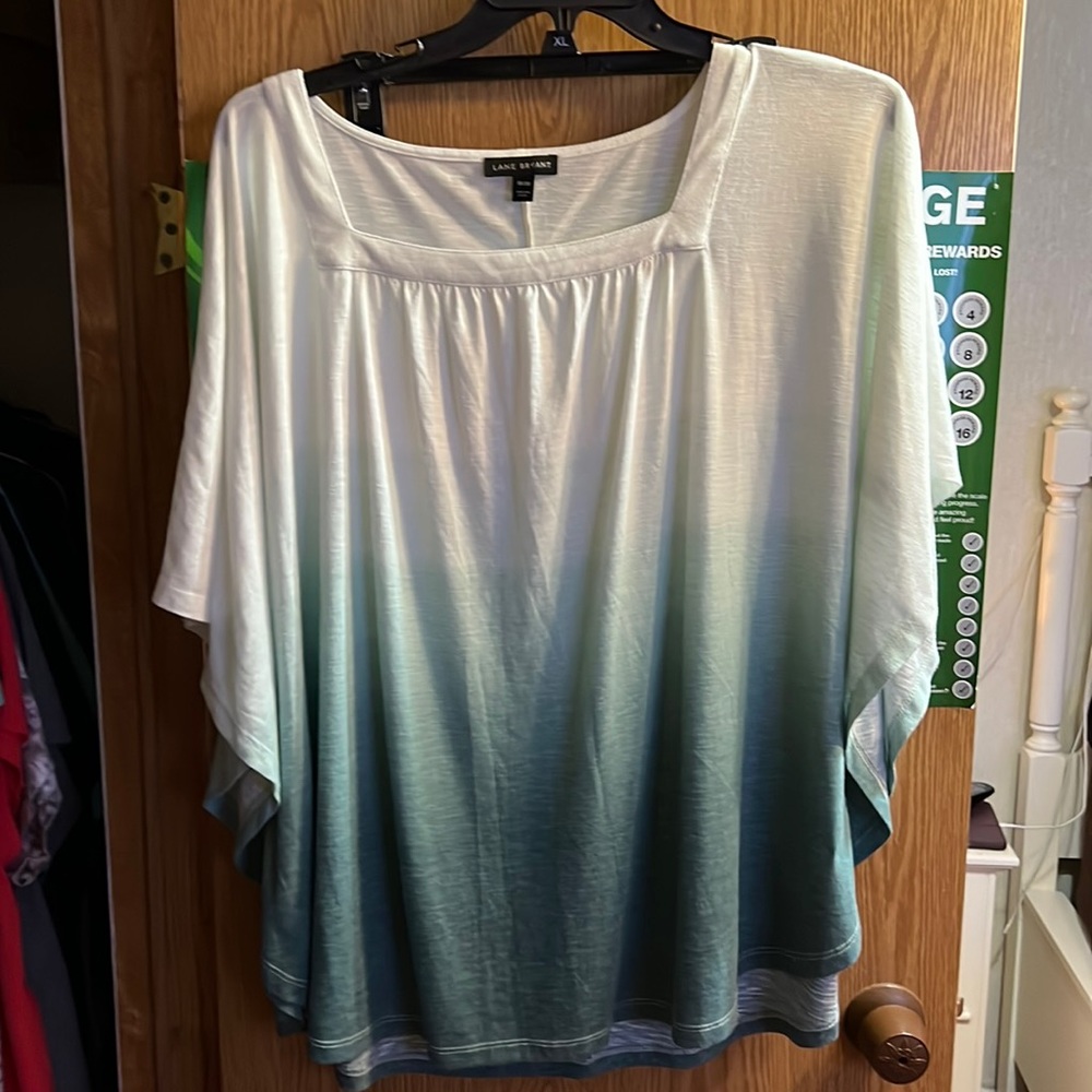 Lane brant poncho style top size 18/20